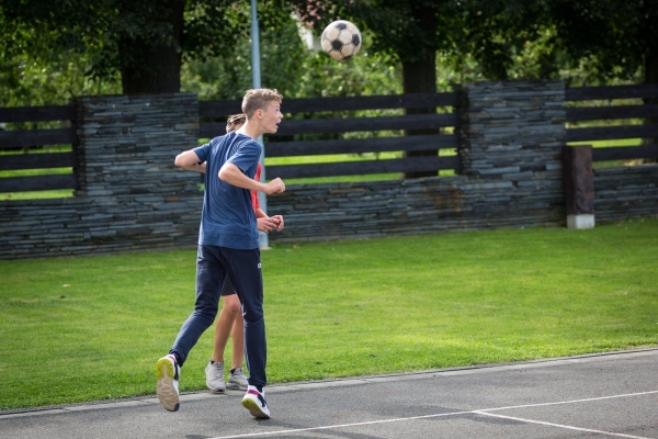 Ve Slatině se bojovalo o pohár starosty obce v nohejbale