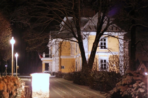 2011